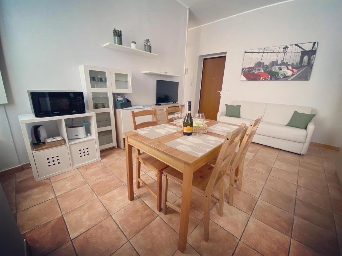 شقة Casa Via Roma إنترا المظهر الخارجي الصورة