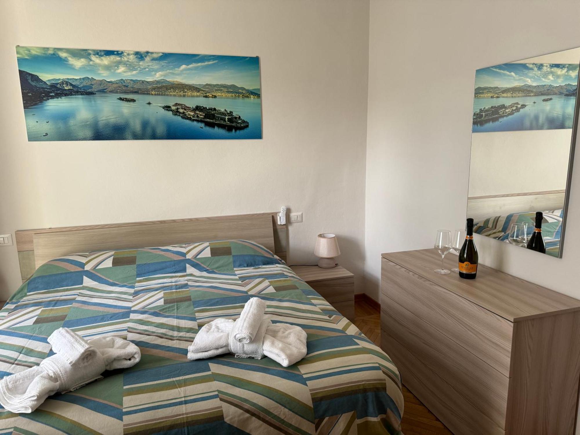 شقة Casa Via Roma إنترا المظهر الخارجي الصورة